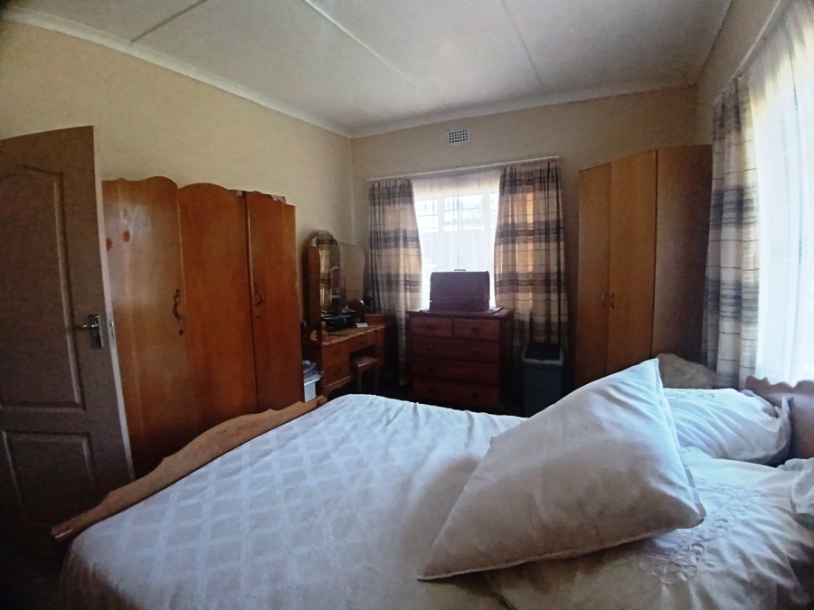 4 Bedroom Property for Sale in Klein Brak Western Cape